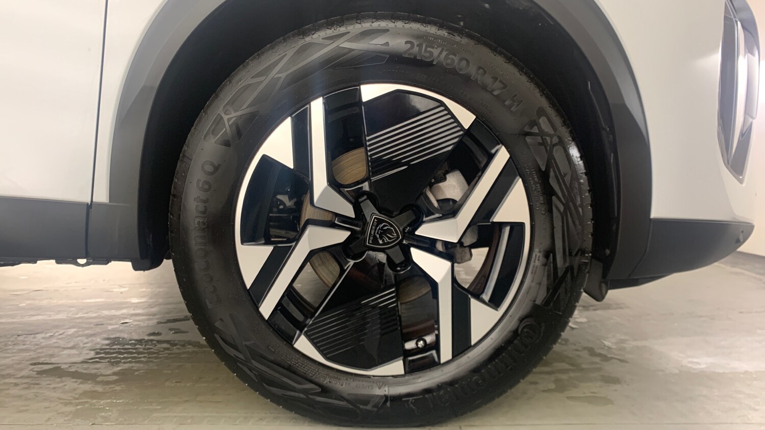 Used Peugeot 2008 2023 for sale - 76271390: Photo 23