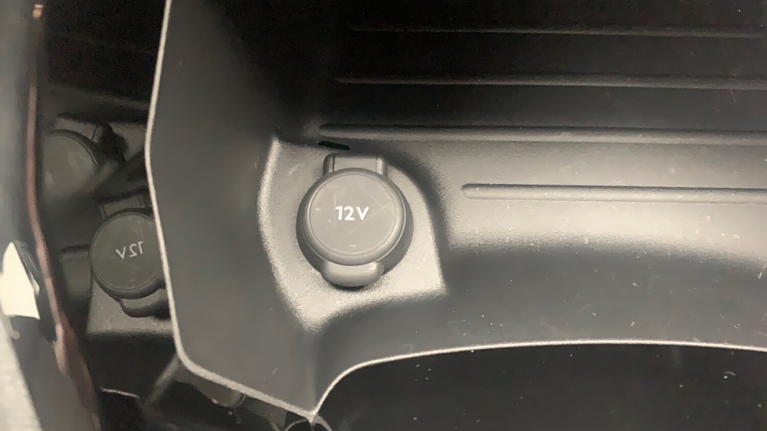 Used Peugeot 2008 2023 for sale - 76271390: Photo 25