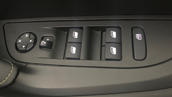 Used Peugeot 2008 2023 for sale - 76271390: Photo 36