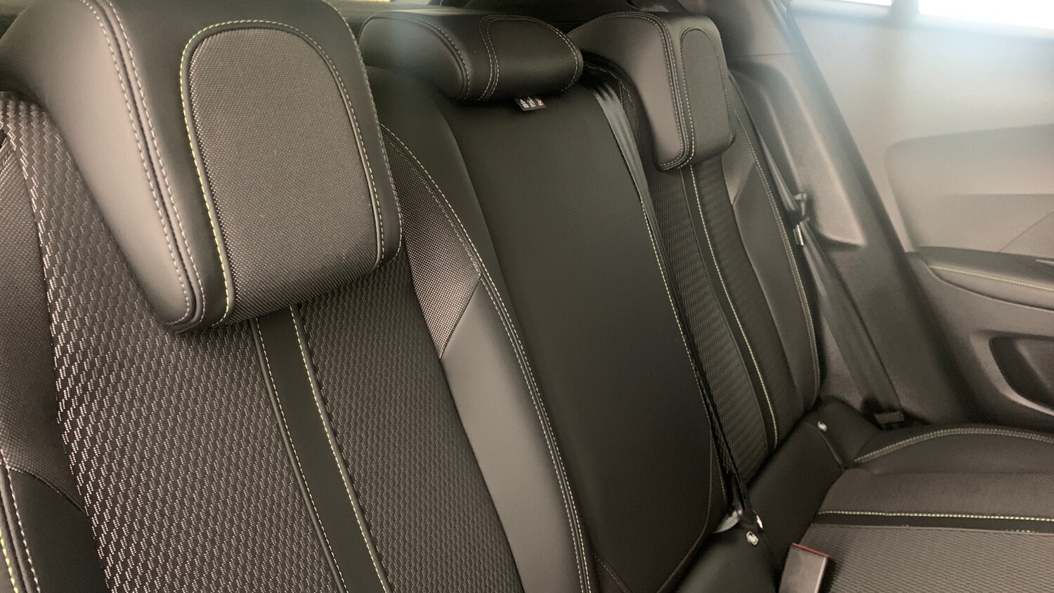 Used Peugeot 2008 2023 for sale - 76271390: Photo 7