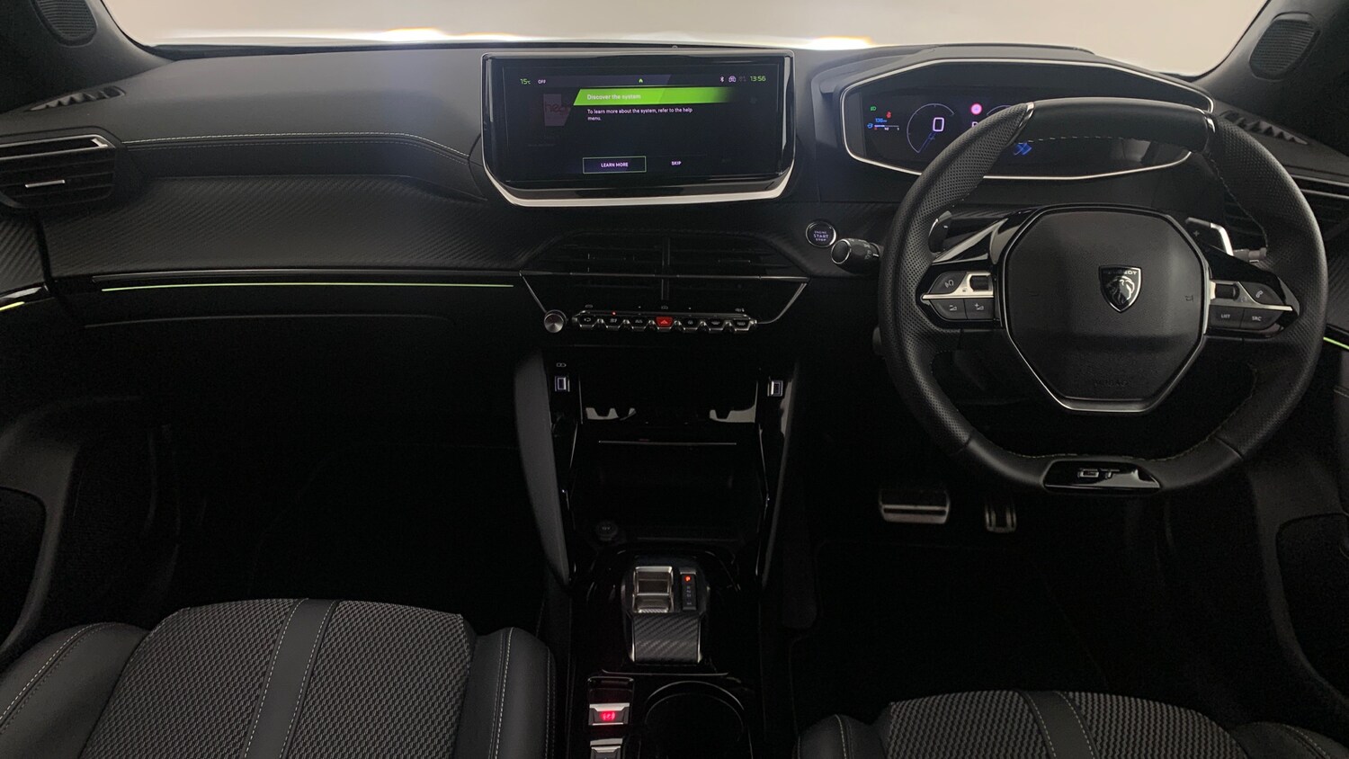 Used Peugeot 2008 2023 for sale - 76271390: Photo 9