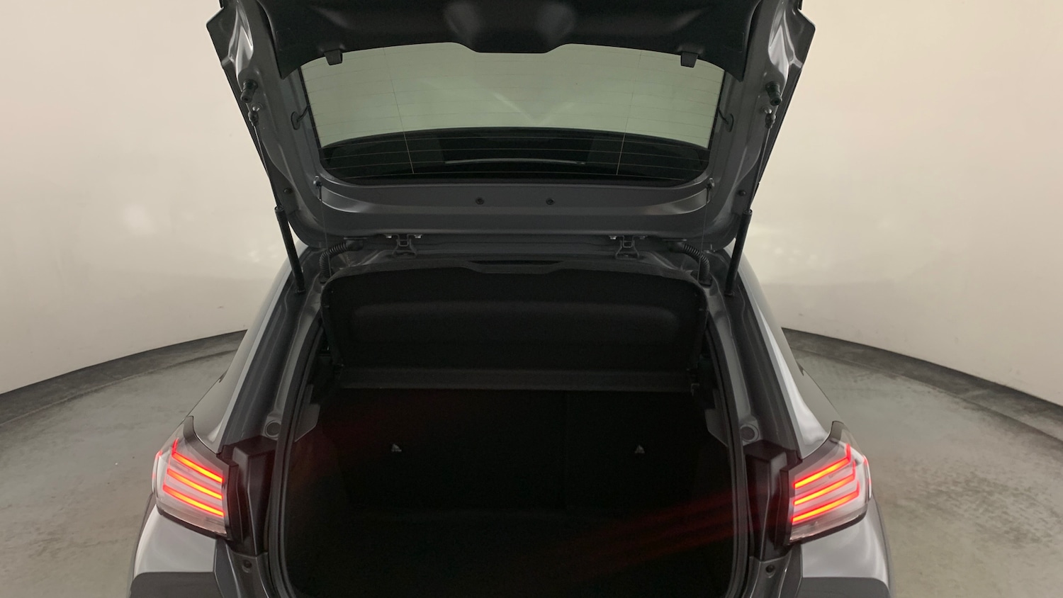 Used Peugeot 208 2025 for sale - 78087708: Photo 5