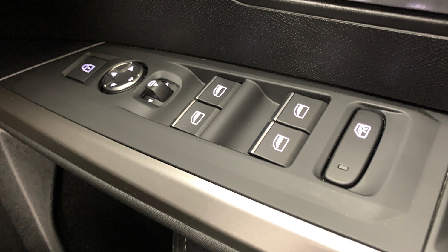 Used Peugeot 3008 2025 for sale - 77959112: Photo 39