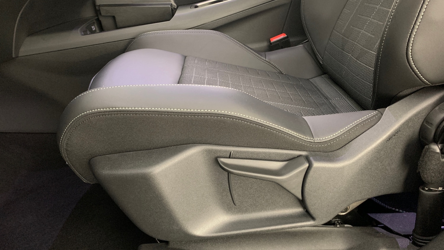 Used Peugeot 3008 2025 for sale - 77959112: Photo 45