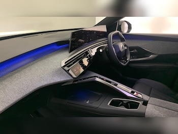 Used Peugeot 5008 2025 for sale - 76998828: Photo