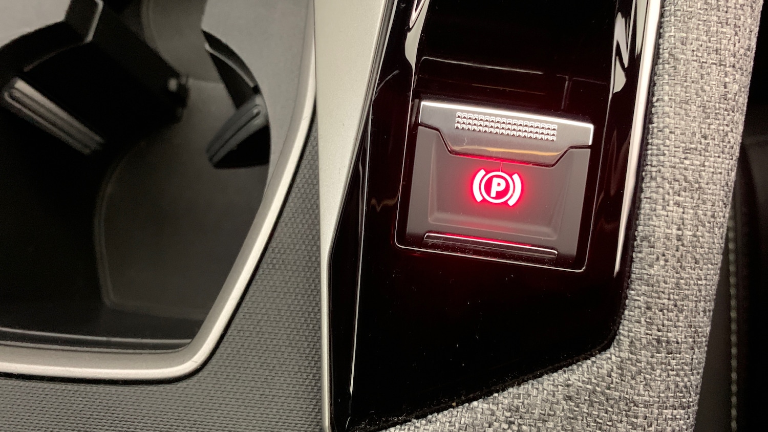 Used Peugeot 5008 2025 for sale - 76998828: Photo 35