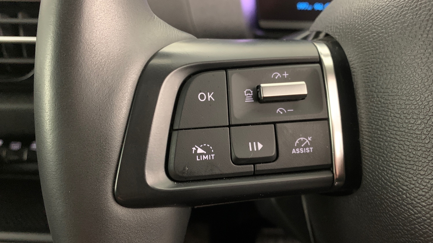 Used Citroen C4 2023 for sale - 76574453: Photo 19