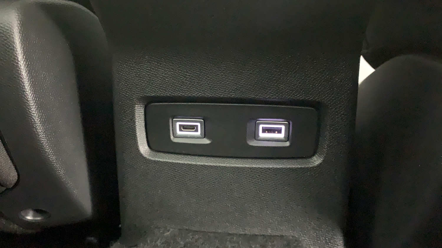 Used Citroen C4 2023 for sale - 76574453: Photo 41