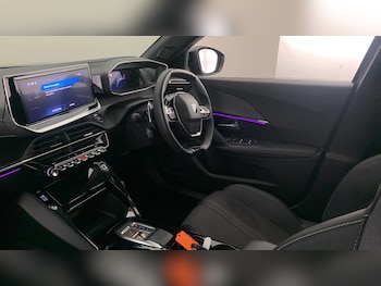 Used Peugeot 2008 2025 for sale - 77809565: Photo