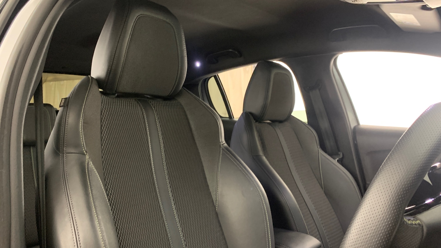 Used Peugeot 208 2025 for sale - 77697435: Photo 40