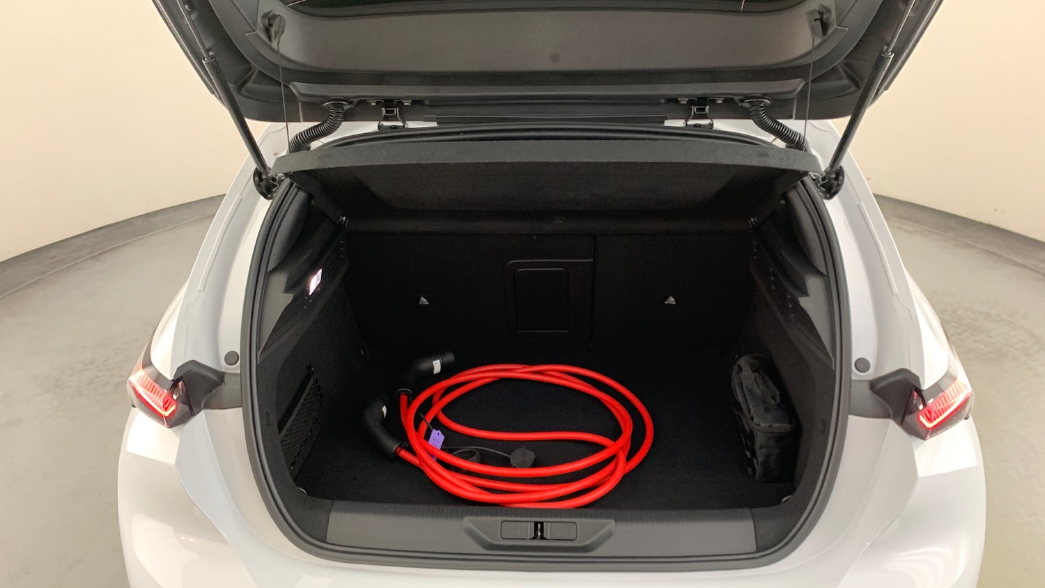 Used Peugeot 308 2024 for sale - 76634729: Photo 5