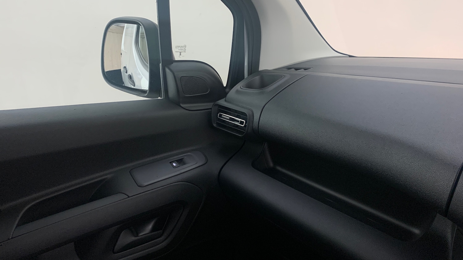 Used Vauxhall Combo 2024 for sale - 78021165: Photo 30