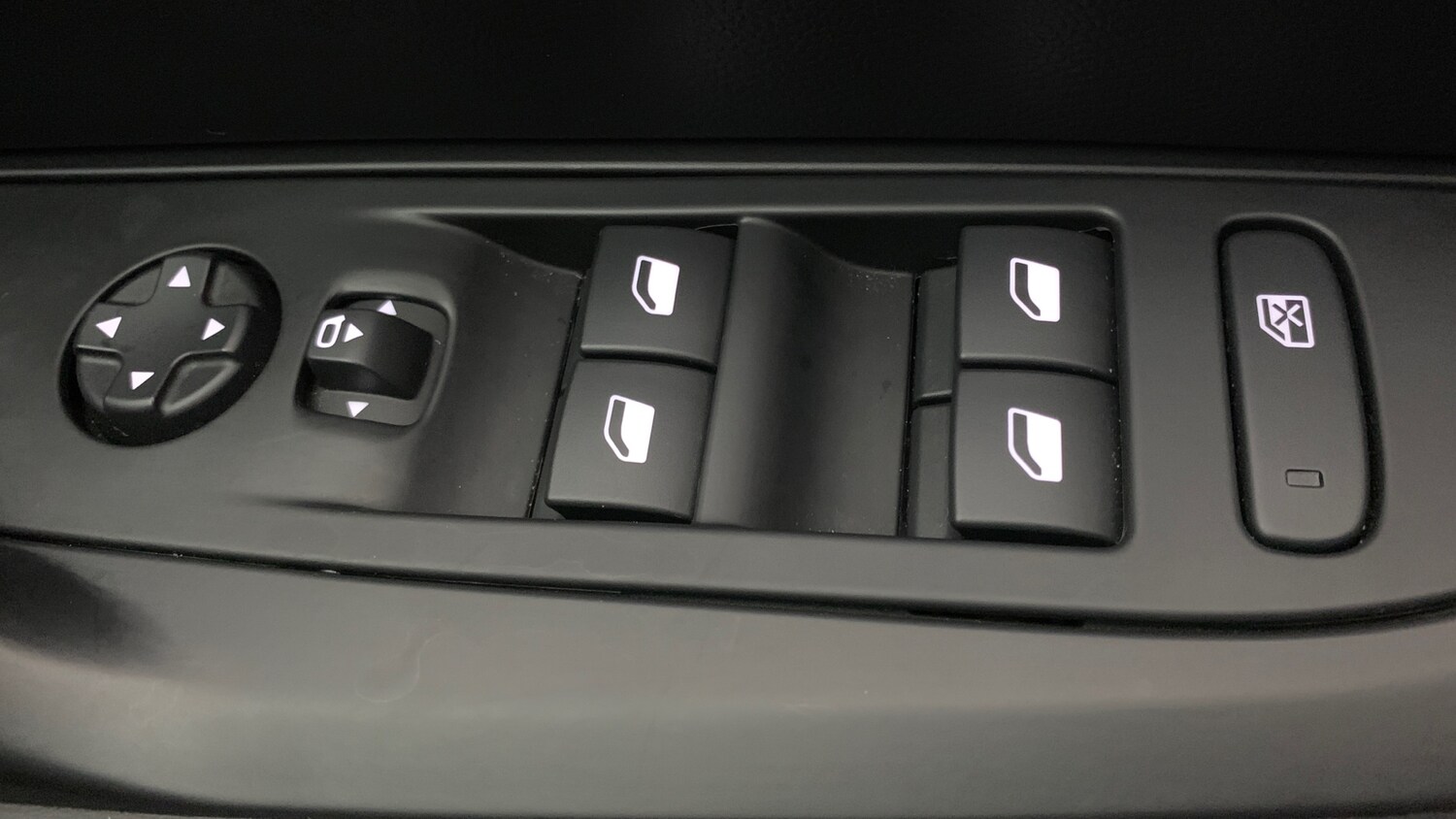 Used Peugeot 208 2025 for sale - 77412841: Photo 41