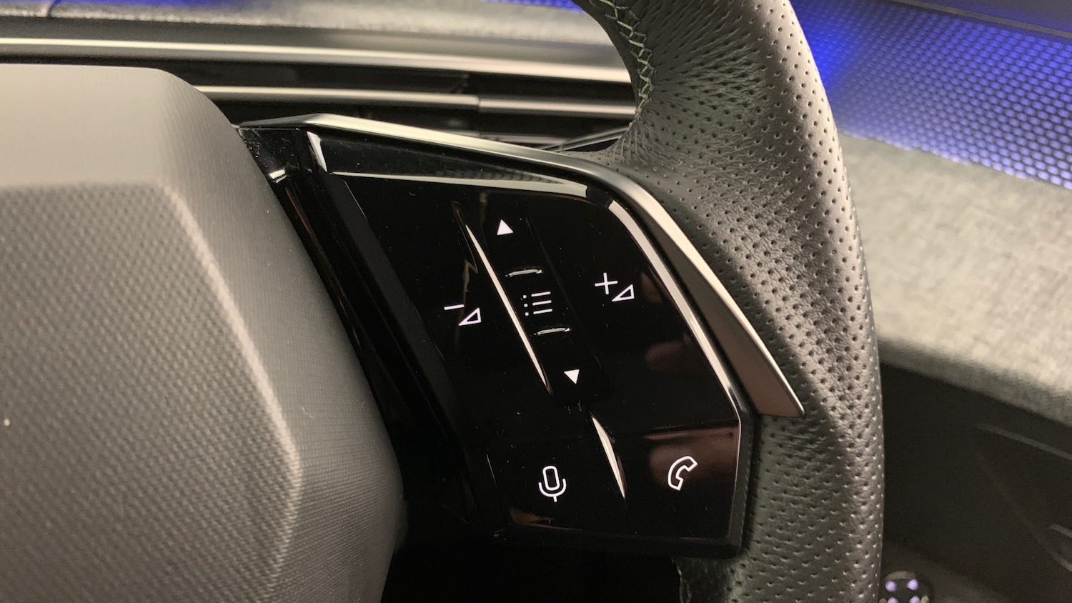 Used Peugeot 3008 2024 for sale - 76433774: Photo 18