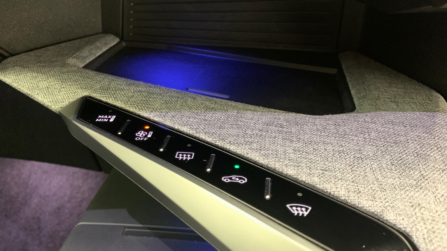 Used Peugeot 3008 2024 for sale - 76433774: Photo 32