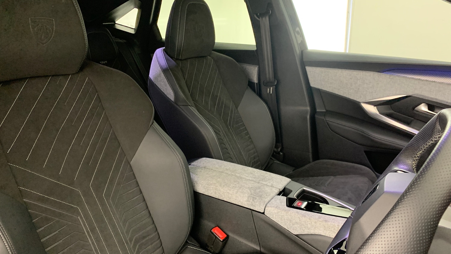 Used Peugeot 3008 2024 for sale - 76433774: Photo 44