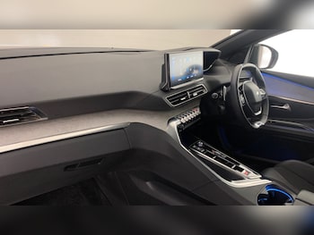 Used Peugeot 3008 2023 for sale - 75247972: Photo