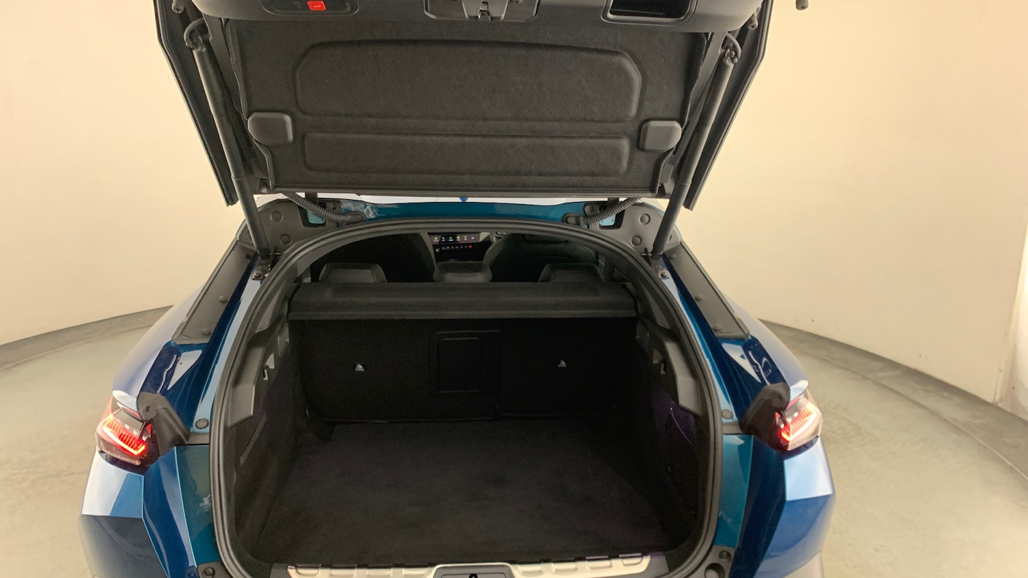 Used Peugeot 408 2024 for sale - 76647078: Photo 5