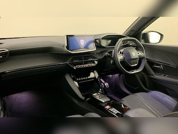 Used Peugeot 2008 2025 for sale - 78549652: Photo