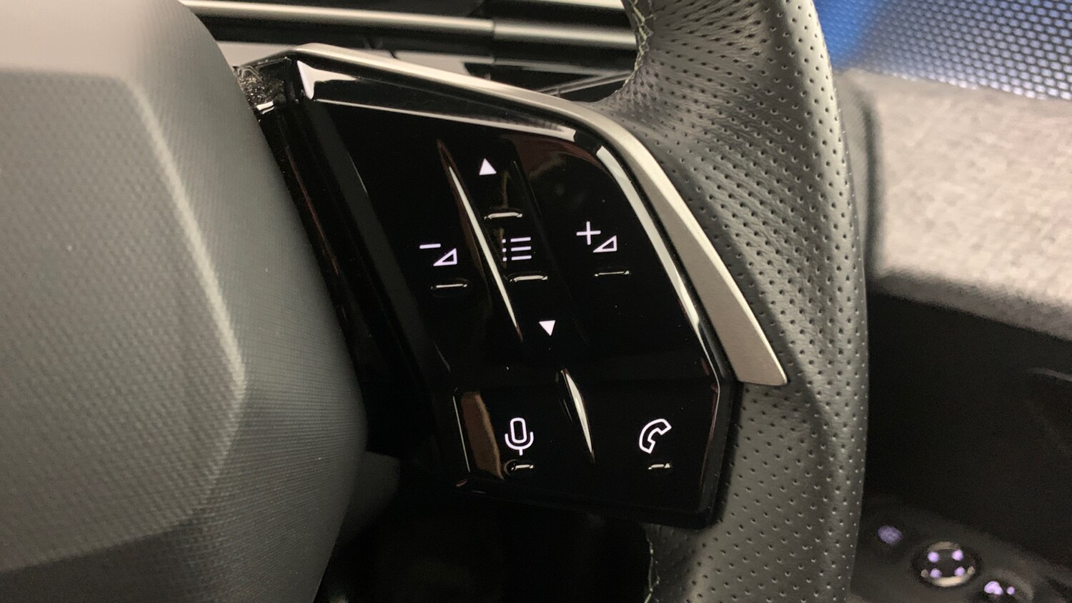 Used Peugeot 3008 2025 for sale - 76168037: Photo 18