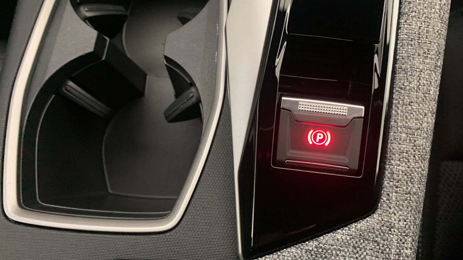 Used Peugeot 3008 2025 for sale - 76168037: Photo 33