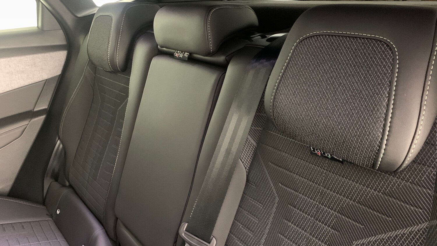 Used Peugeot 3008 2025 for sale - 76168037: Photo 8