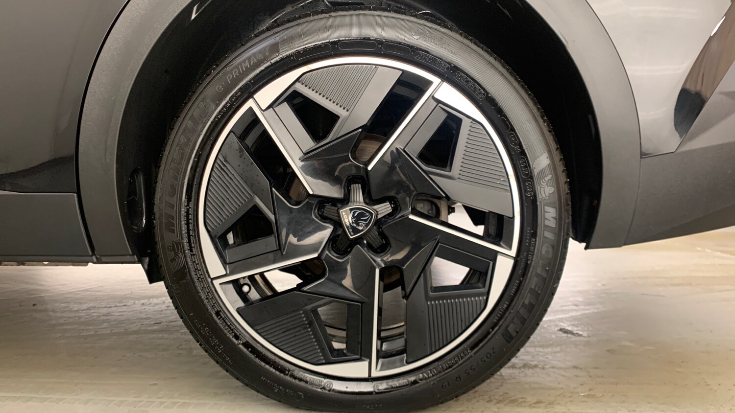 Used Peugeot 408 2024 for sale - 76574400: Photo 17