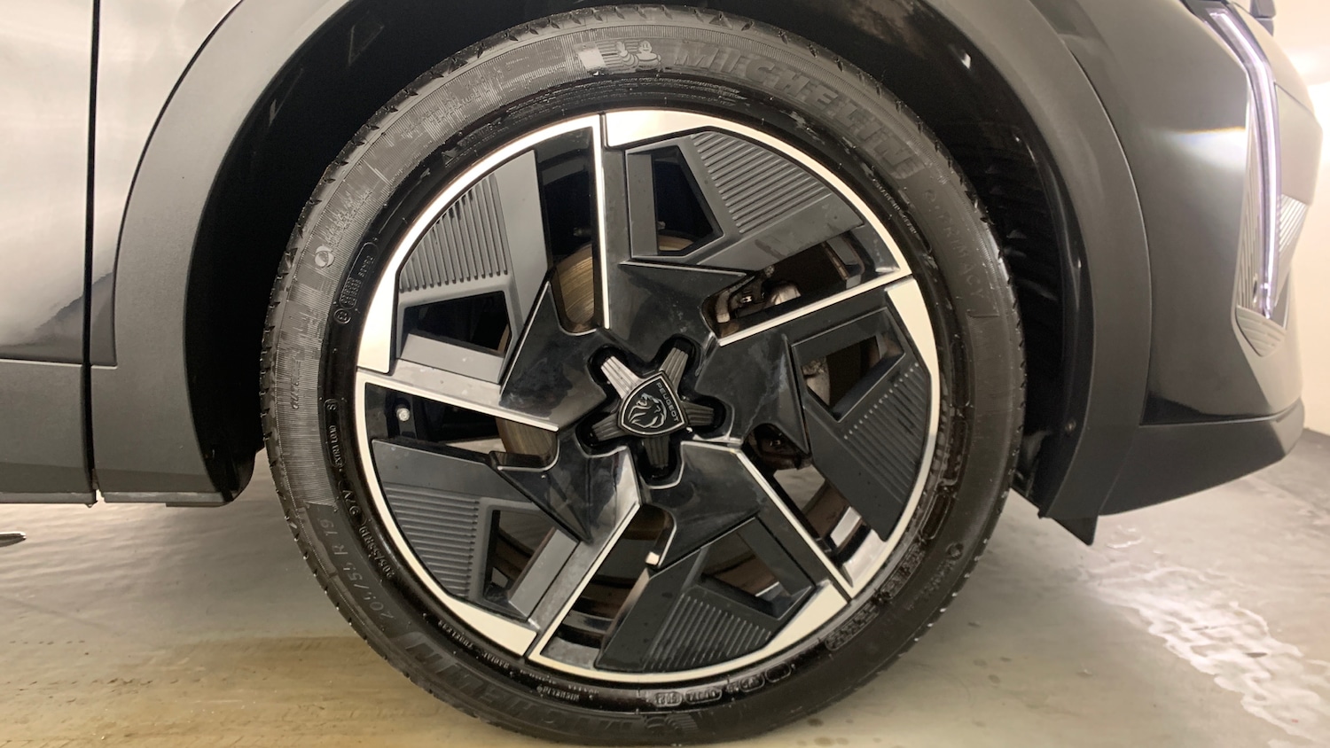 Used Peugeot 408 2024 for sale - 76574400: Photo 23