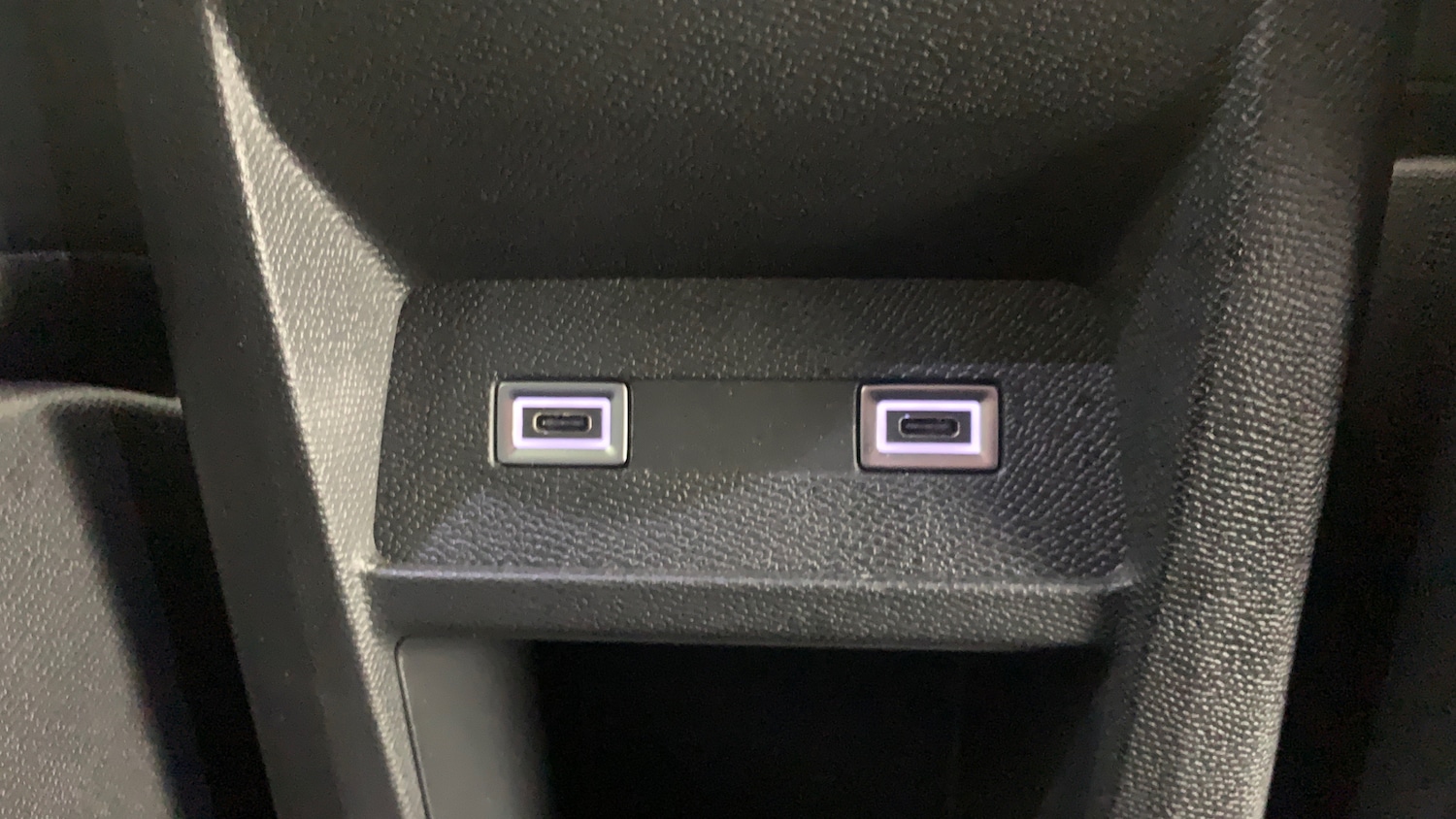 Used Peugeot 408 2024 for sale - 76574400: Photo 40