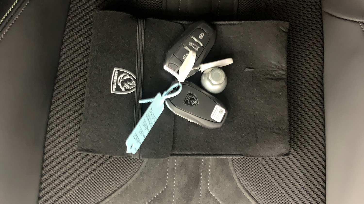 Used Peugeot 408 2024 for sale - 76574400: Photo 42