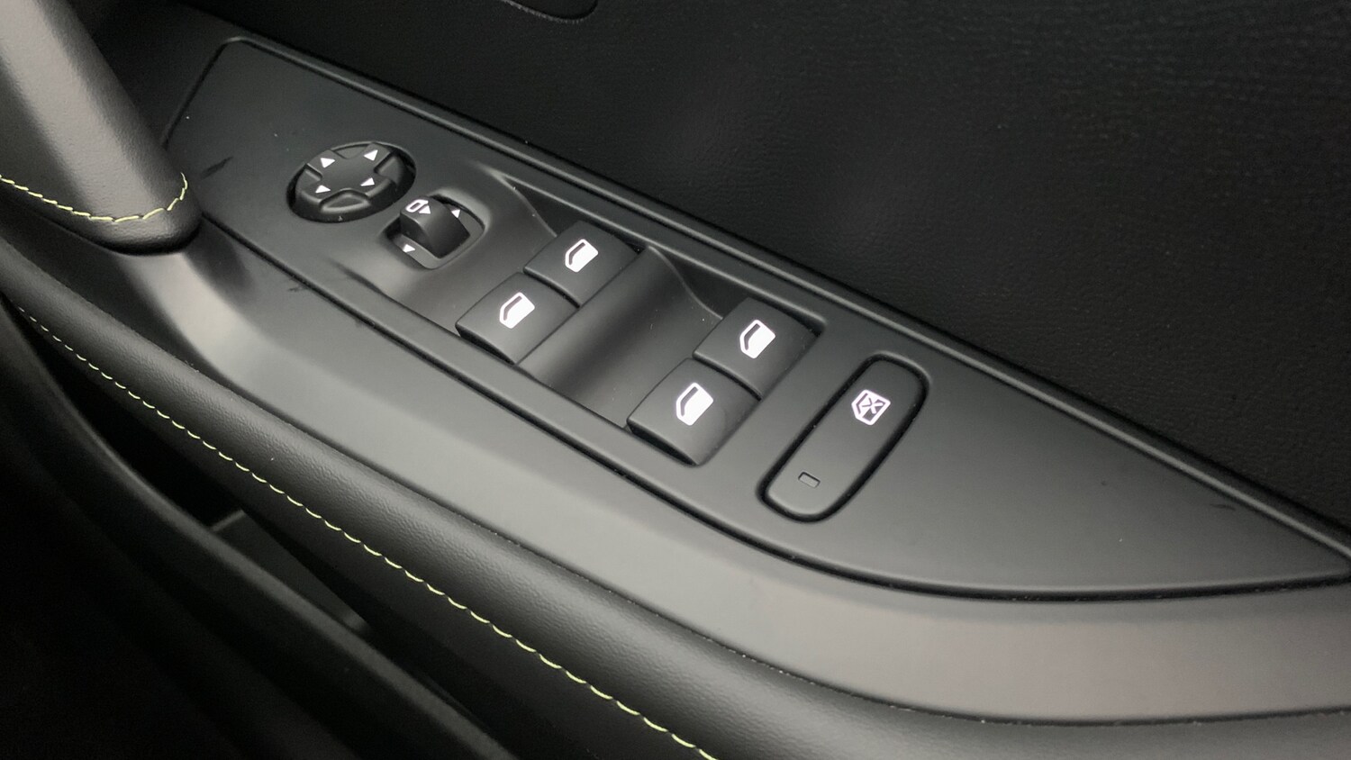 Used Peugeot 208 2025 for sale - 77959146: Photo 39