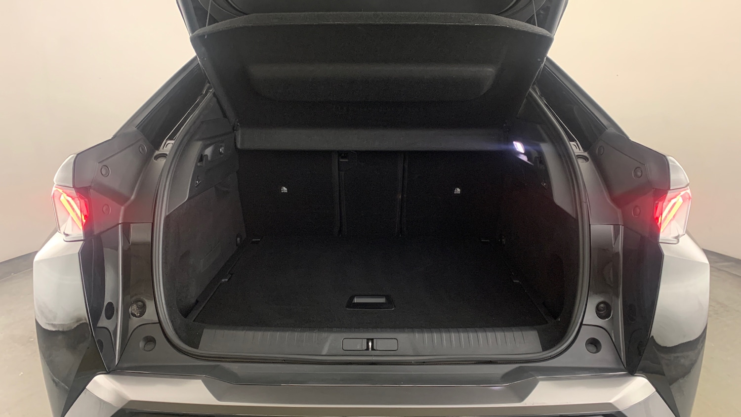 Used Peugeot 3008 2025 for sale - 77785298: Photo 5