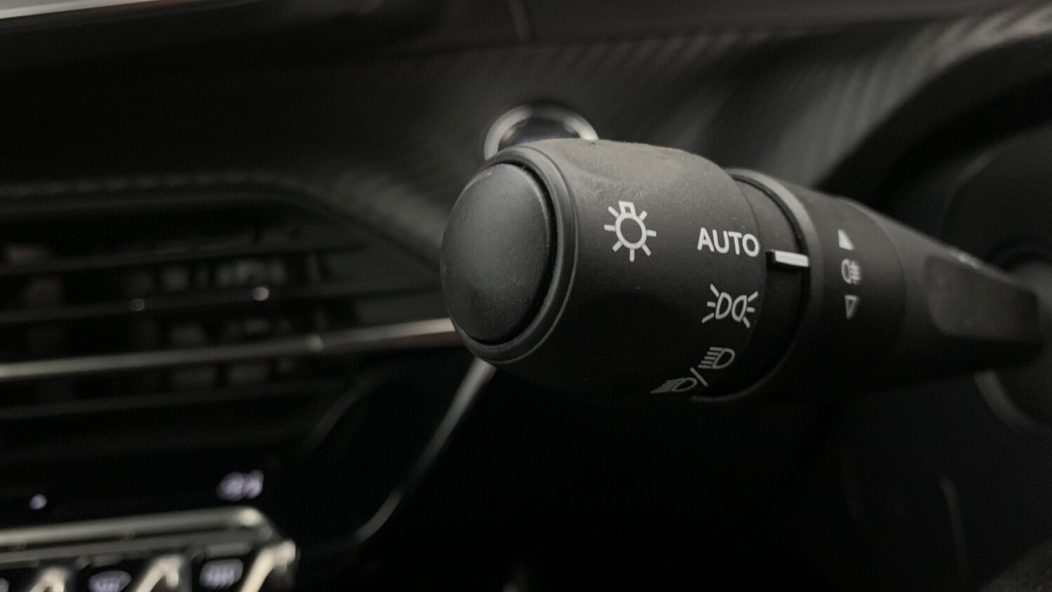 Used Peugeot 2008 2025 for sale - 76621411: Photo 35