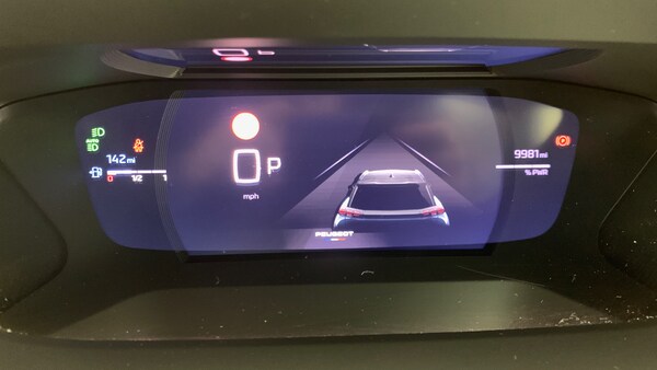 Used Peugeot 2008 2025 for sale - 76073712: Photo 10