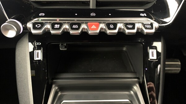 Used Peugeot 2008 2025 for sale - 76073712: Photo 29