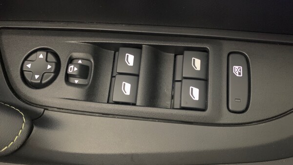 Used Peugeot 2008 2025 for sale - 76073712: Photo 37