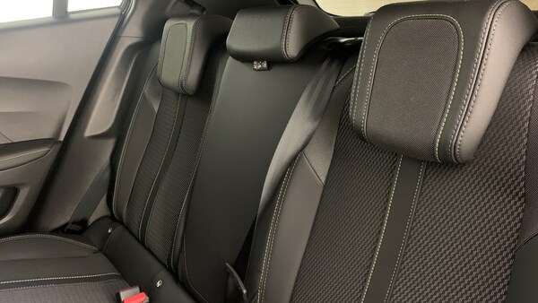 Used Peugeot 2008 2025 for sale - 76073712: Photo 8