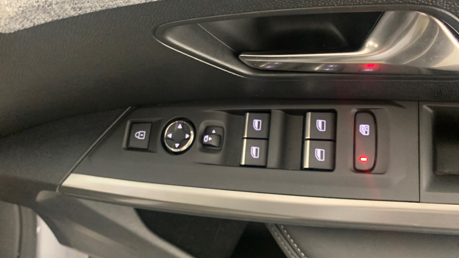 Used Peugeot 3008 2025 for sale - 78073619: Photo 54