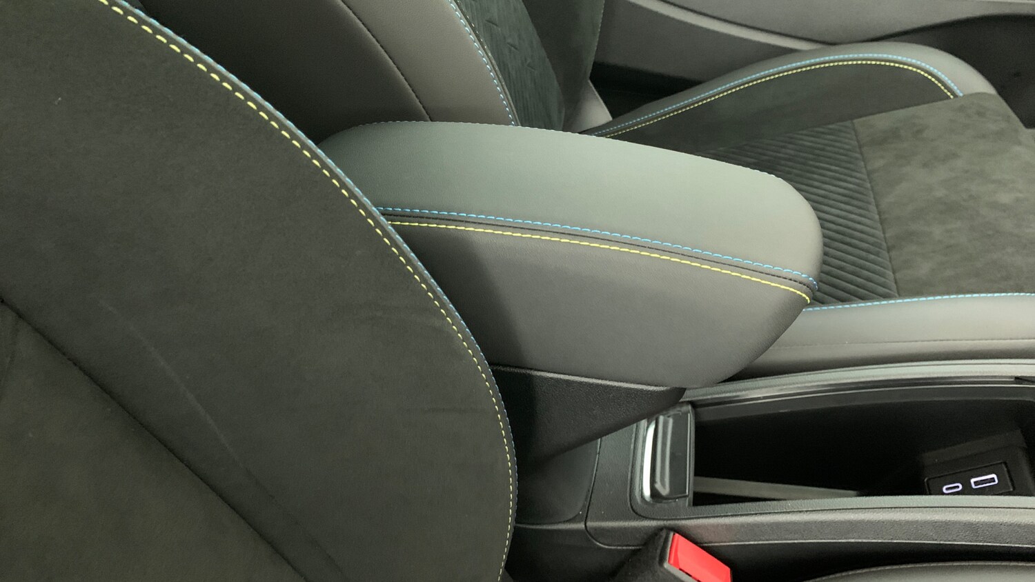 Used Abarth 500 2024 for sale - 78073630: Photo 54