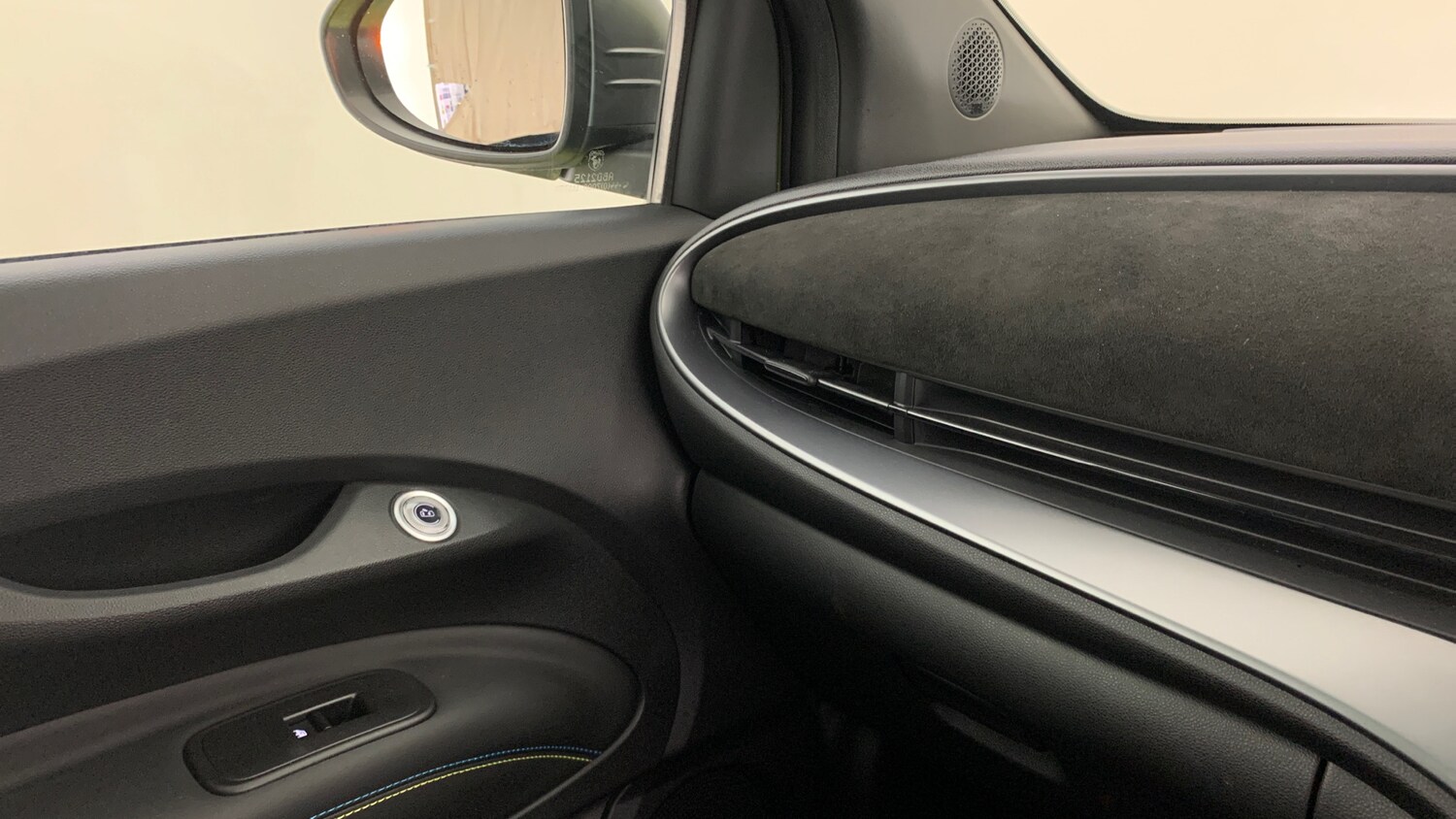 Used Abarth 500 2024 for sale - 78073630: Photo 57