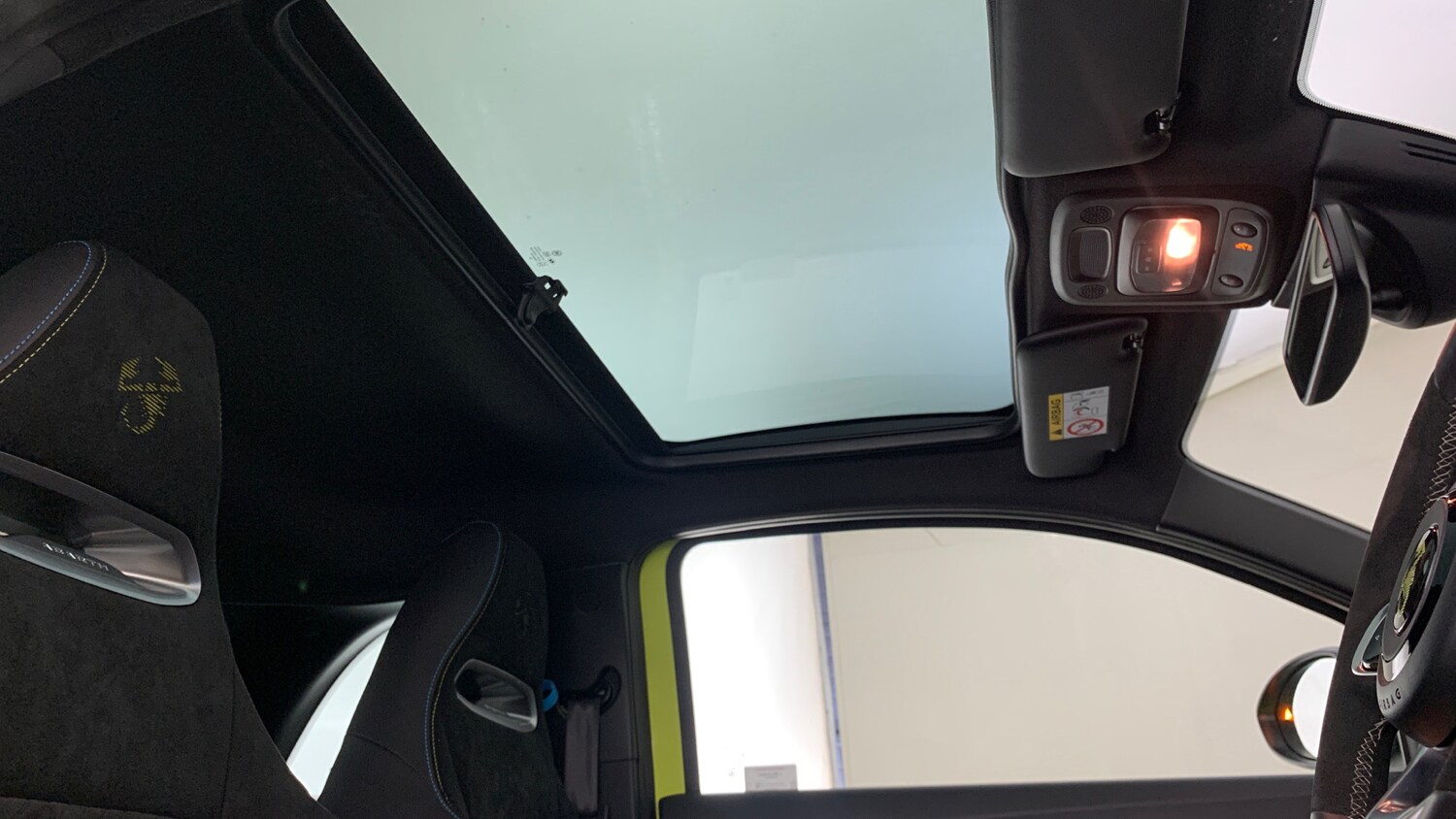 Used Abarth 500 2024 for sale - 78073630: Photo 59