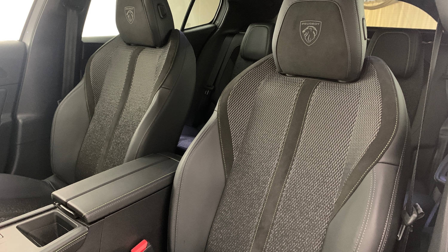 Used Peugeot 408 2025 for sale - 77332364: Photo 49