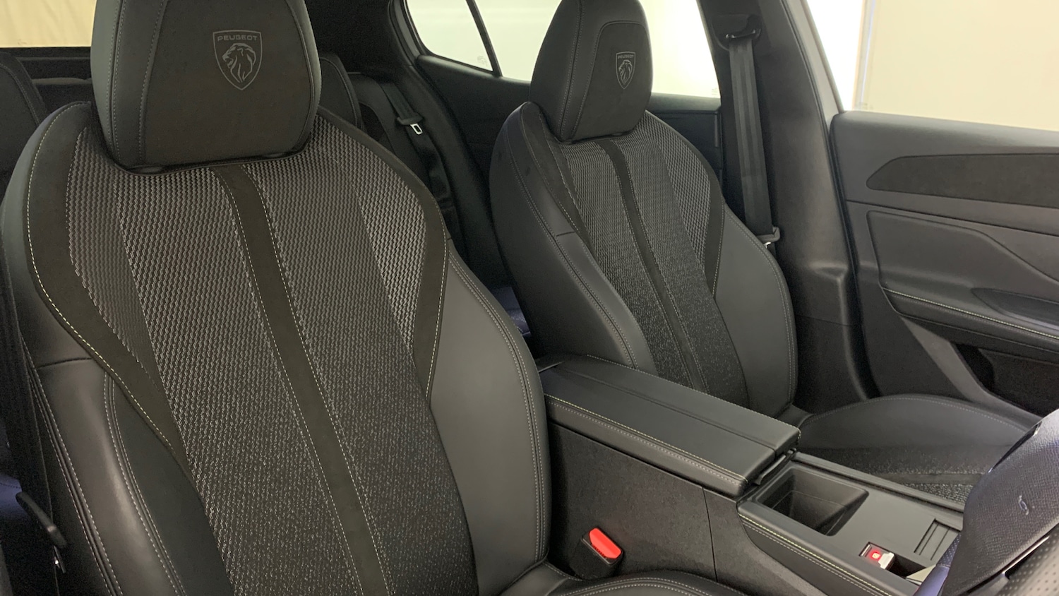 Used Peugeot 408 2025 for sale - 77332364: Photo 52