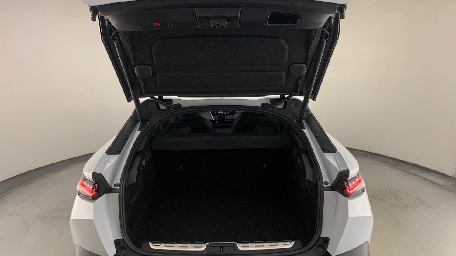 Used Peugeot 408 2025 for sale - 77332364: Photo 6