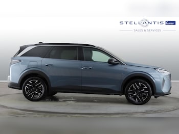 Used Peugeot 5008 2025 for sale - 79203078: Photo