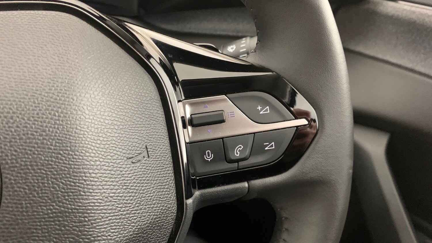 Used Peugeot 308 SW 2024 for sale - 76202093: Photo 18