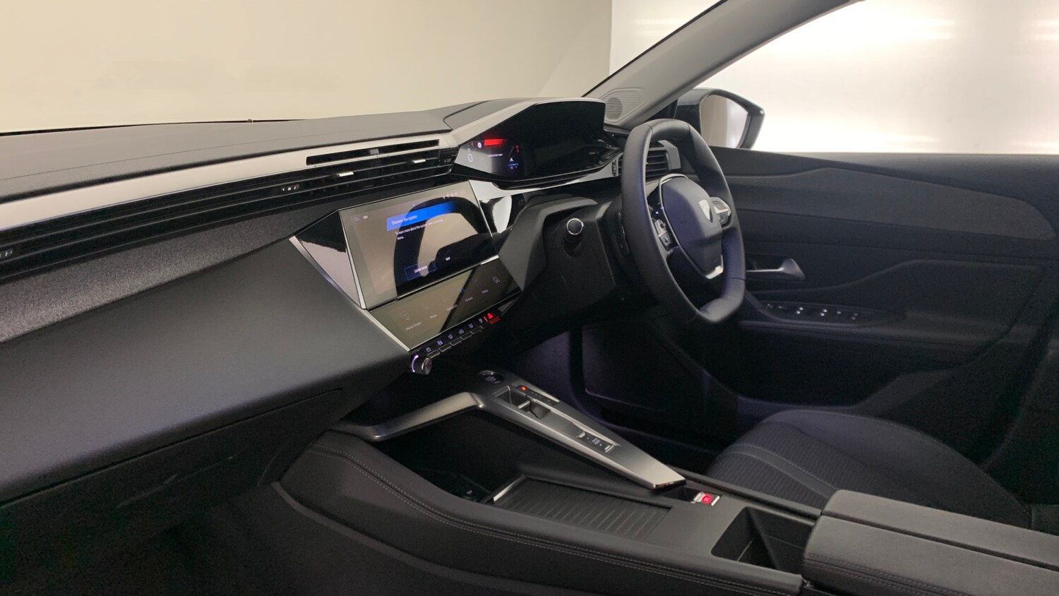 Used Peugeot 308 SW 2024 for sale - 76202093: Photo 2