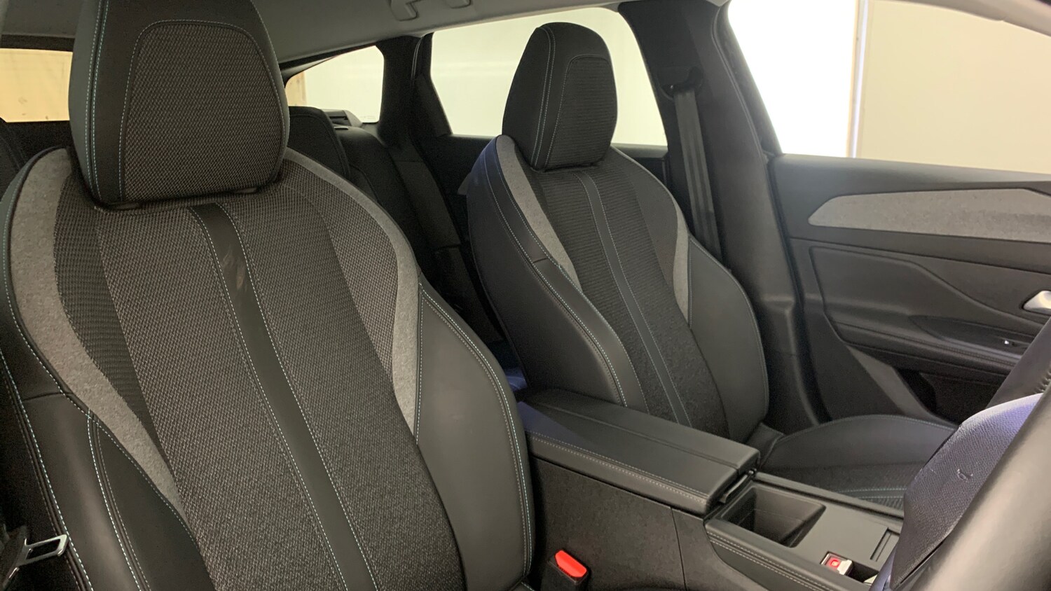 Used Peugeot 308 SW 2024 for sale - 76202093: Photo 38