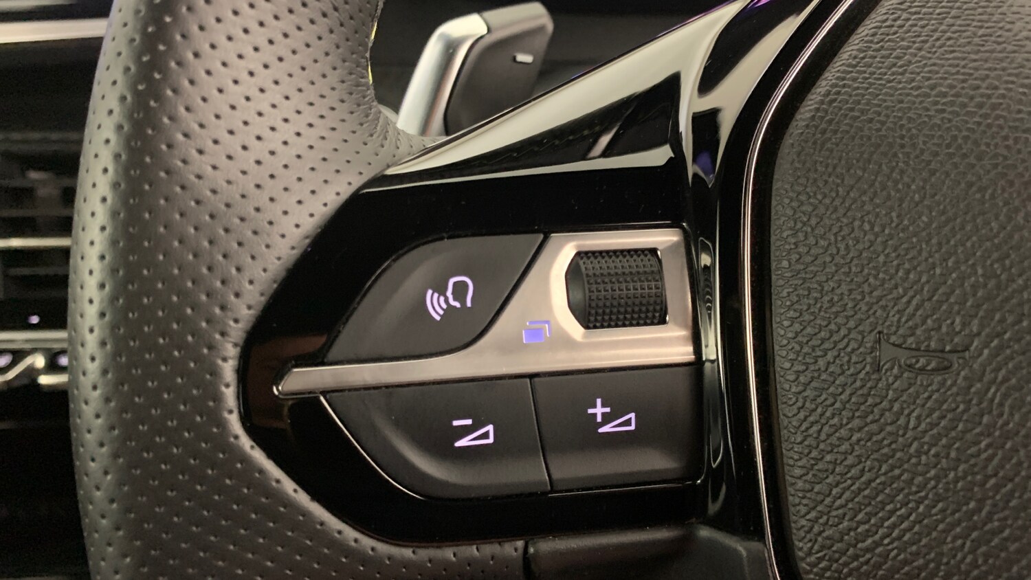 Used Peugeot 2008 2024 for sale - 76327705: Photo 19