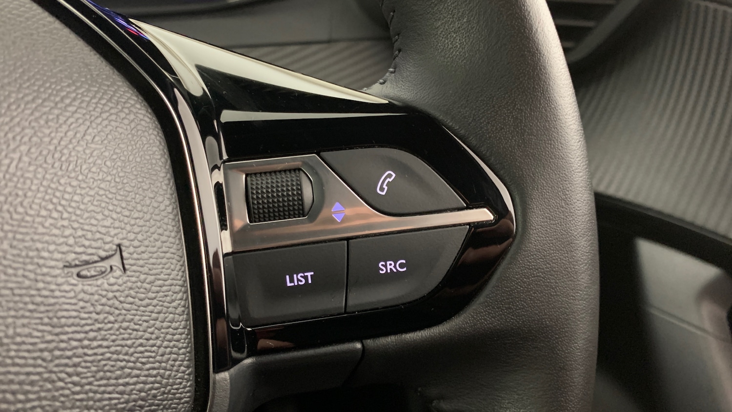 Used Peugeot 2008 2024 for sale - 76574406: Photo 18